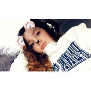 Meet your Posher, Stacy